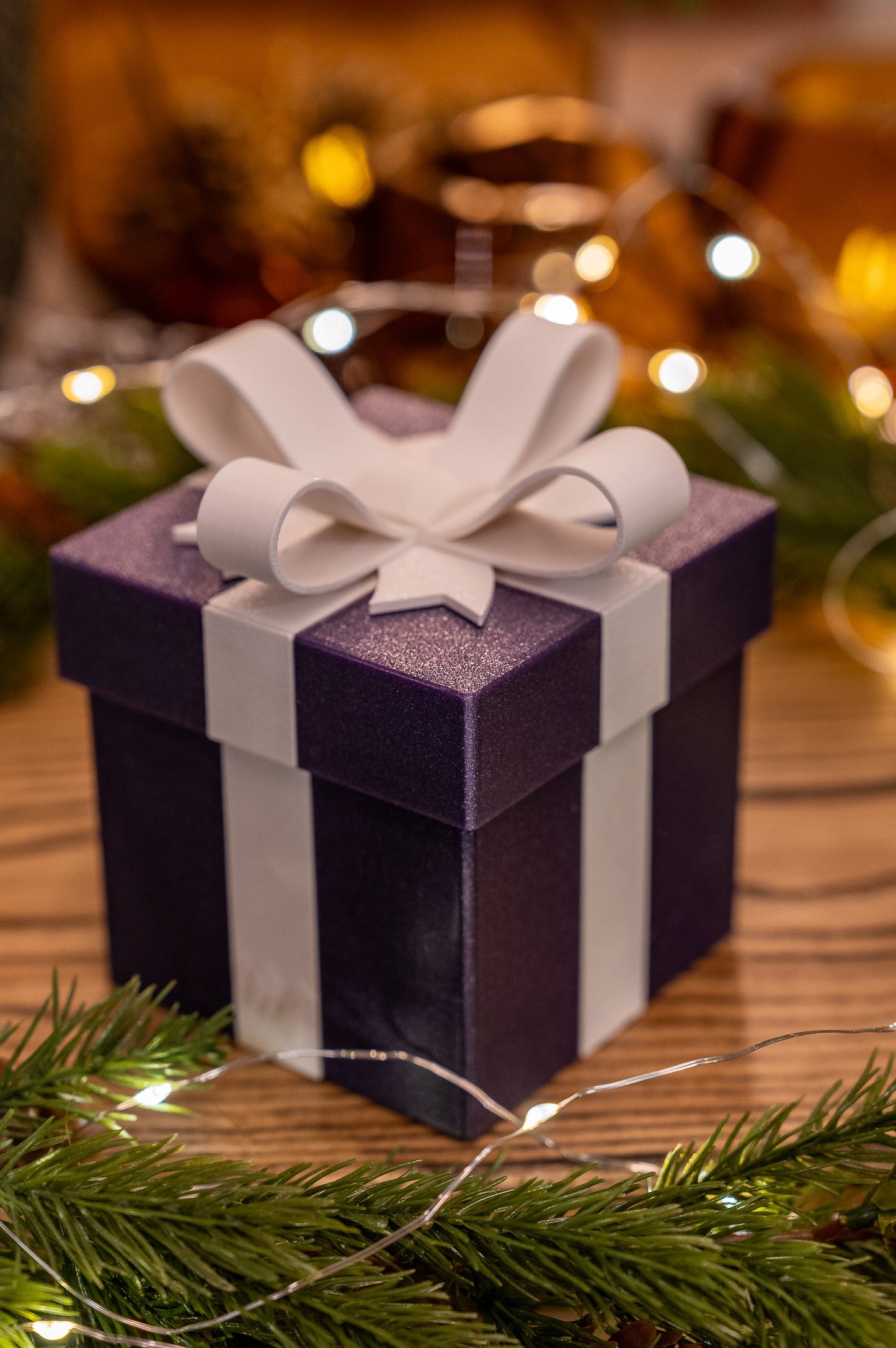 Låsbar gaveboks – 3D-printet i lilla PLA med glitter